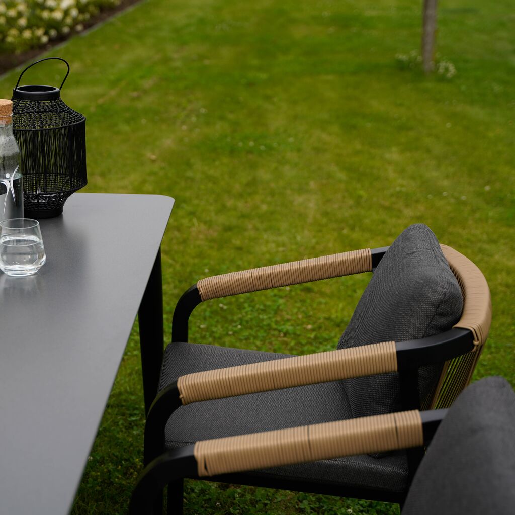 Aluminium Sitzgruppe Für 4 Personen Mit Rundem Tisch - Promiran