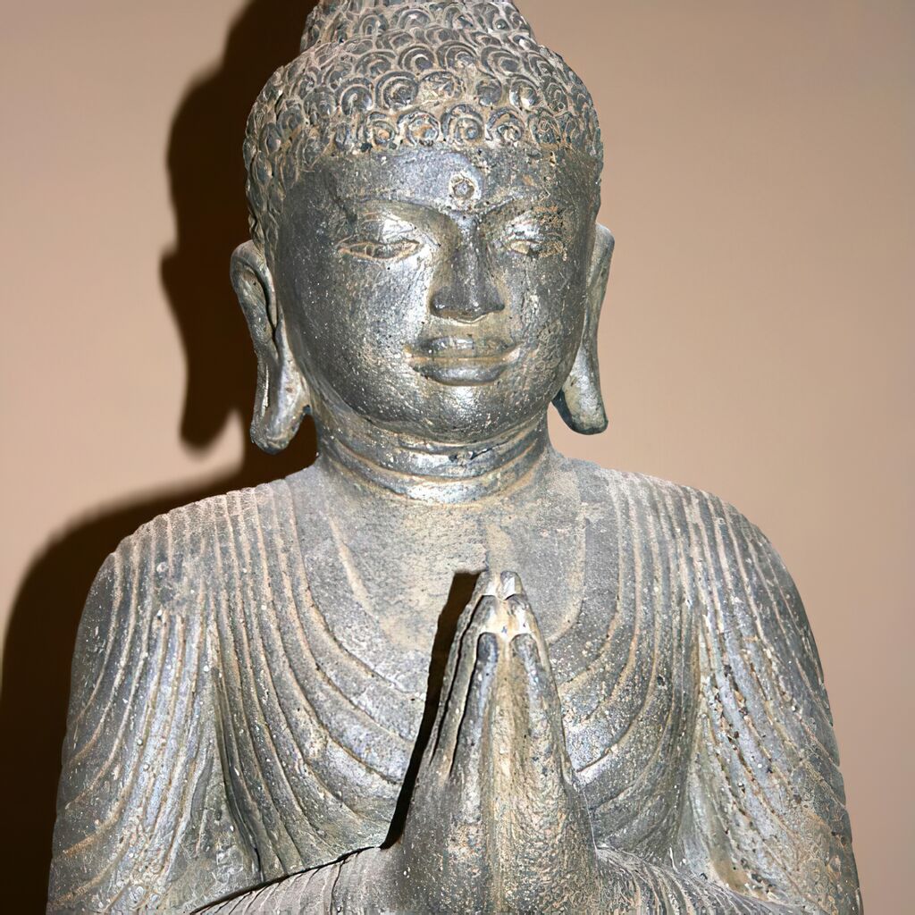 Betende Buddha Figur Aus Antik Steinguss - Bindra