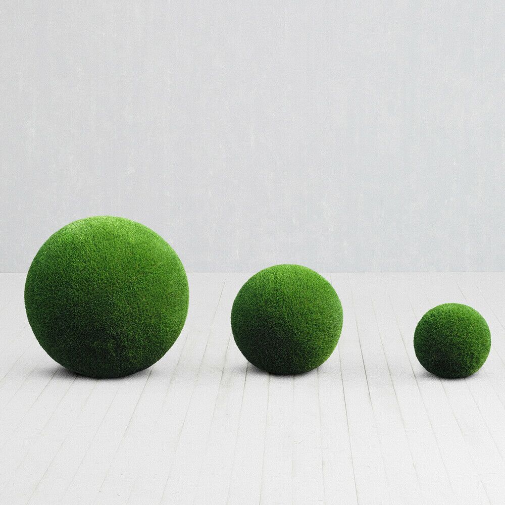 Drei Kugeln Aus GFK & Kunstrasen Als Schlichte Topiary Gartendeko - Kula Set