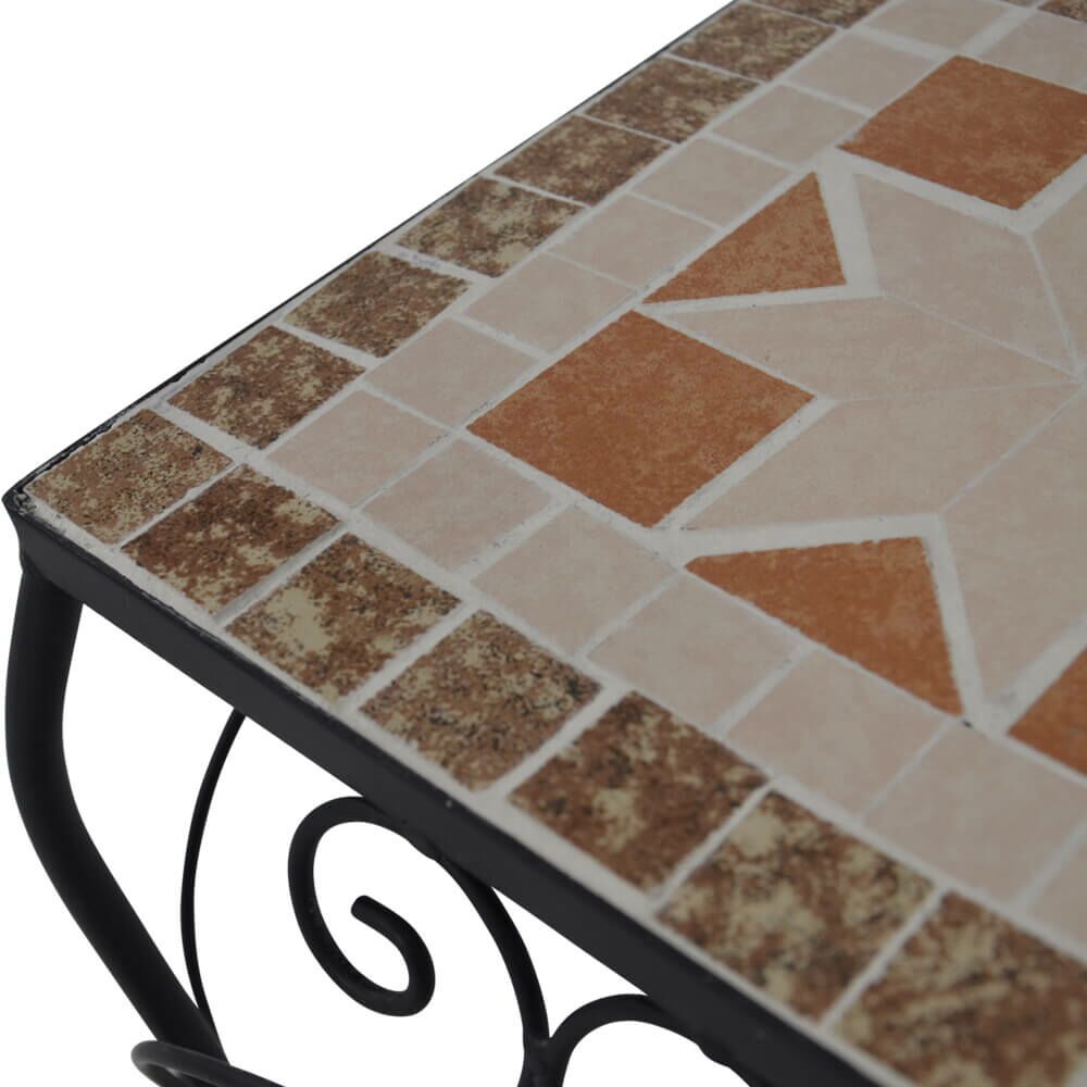 Eckige Blumenständer Als Tische Mit Mosaik - Mosaik Ablagetische