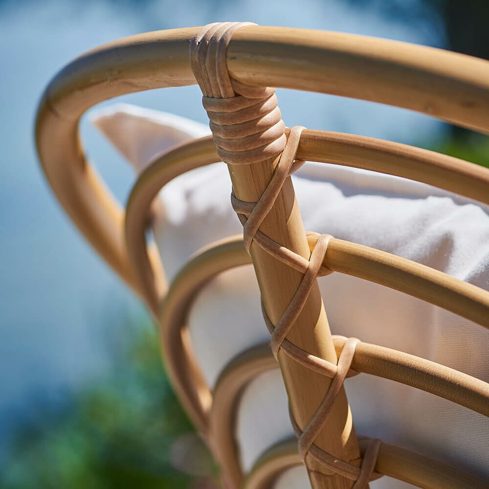 Extravaganter Lounge Sessel Aus Alu Rattan Mit Armlehnen In Hellbraun - Loungesessel Blenda