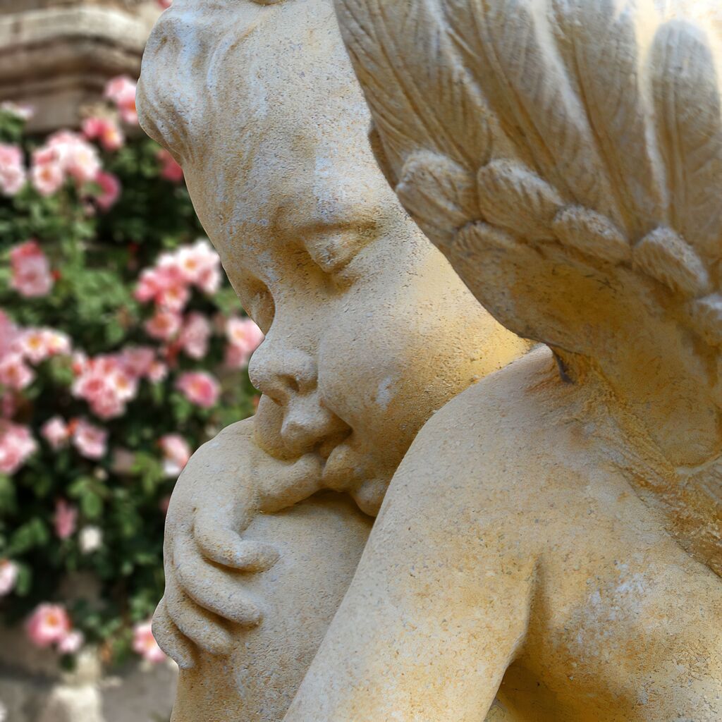 Garten Engel Skulptur Mit Kugel - Amor