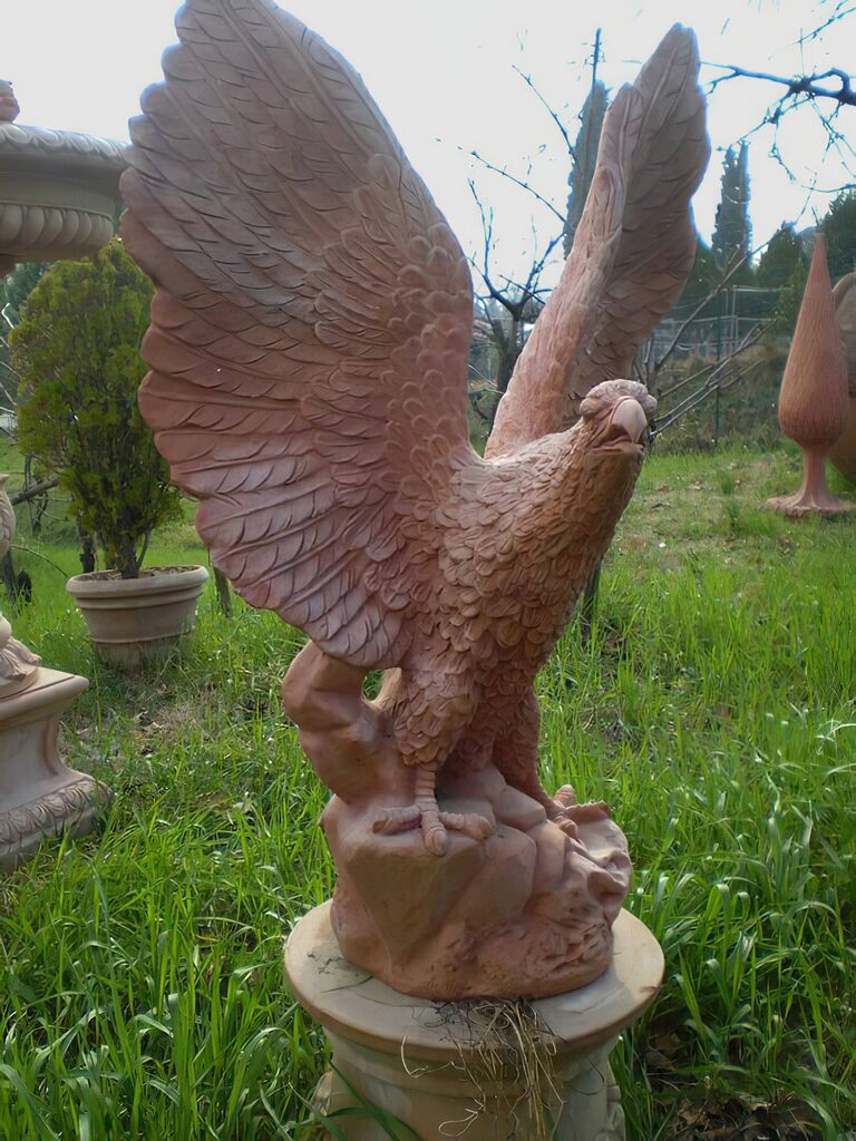 Großer Terrakotta Adler Für Den Garten - Aquila