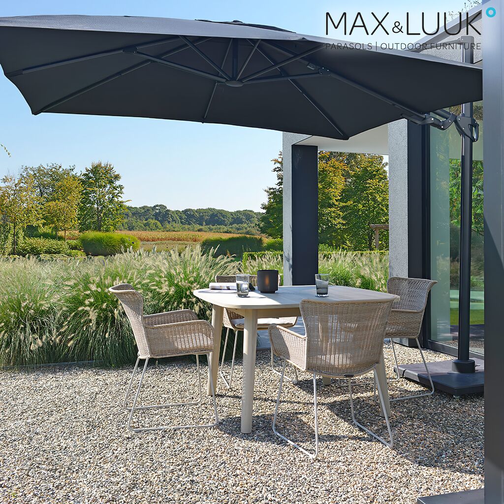 Heller Quadratischer Gartentisch Aus Teakholz Von Max & Luuk - Lennon Tisch