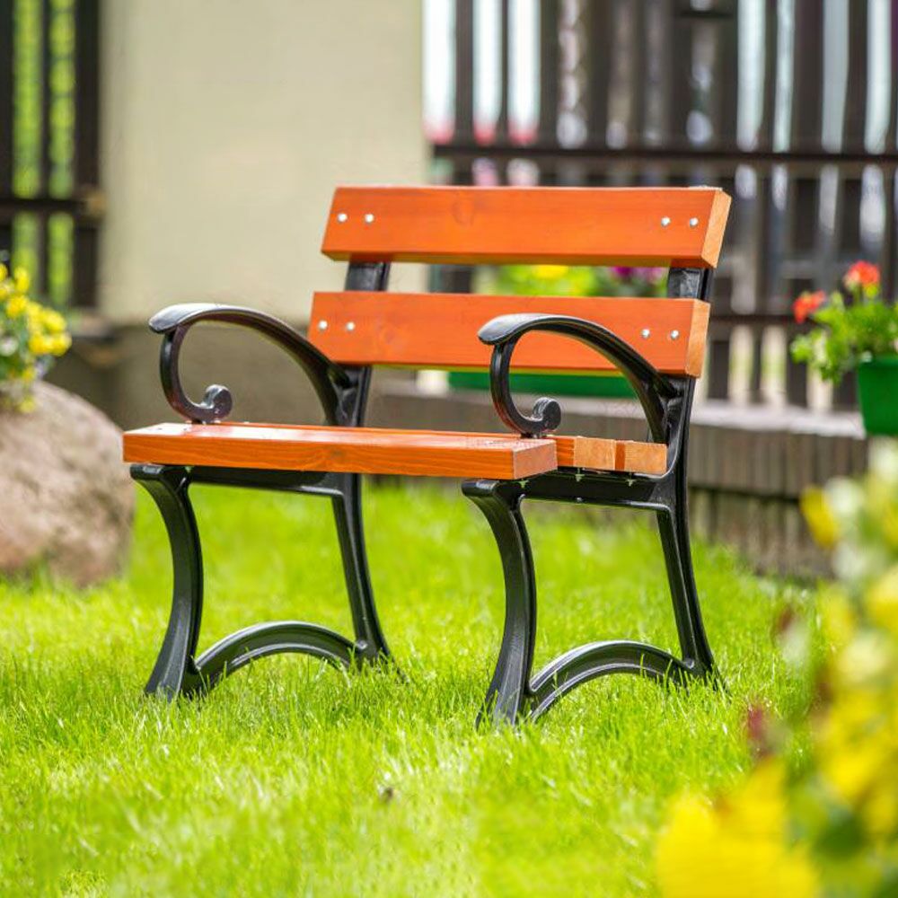 Kinderstuhl Aus Holz Und Gusseisen Zur Gartengestaltung - Sunna