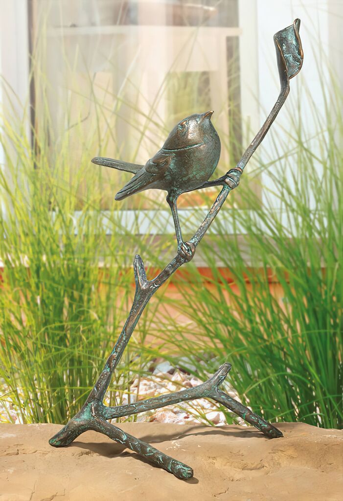 Kleiner Bronze Singvogel Auf Ast - Wetterfest - Zaunkönig