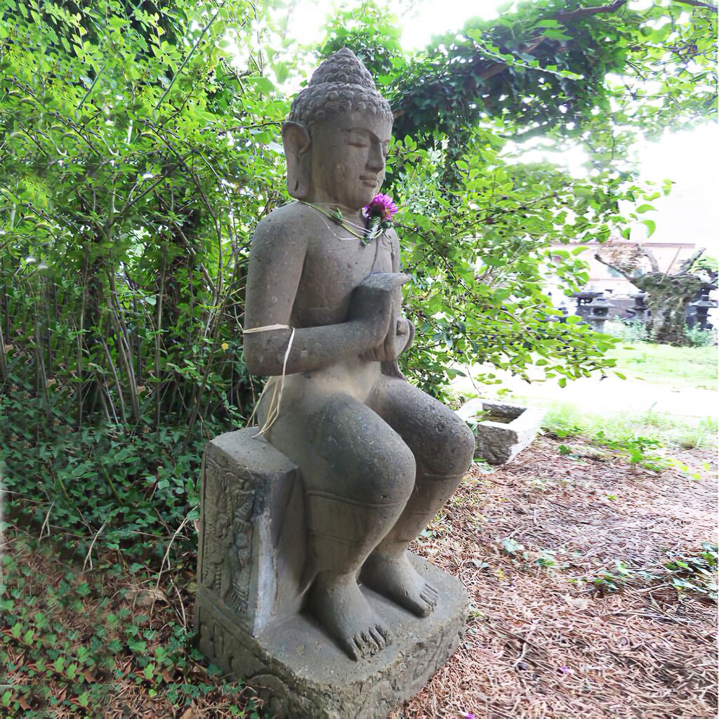 Sitzende Buddha Steinfigur Aus Naturstein Für Den Garten