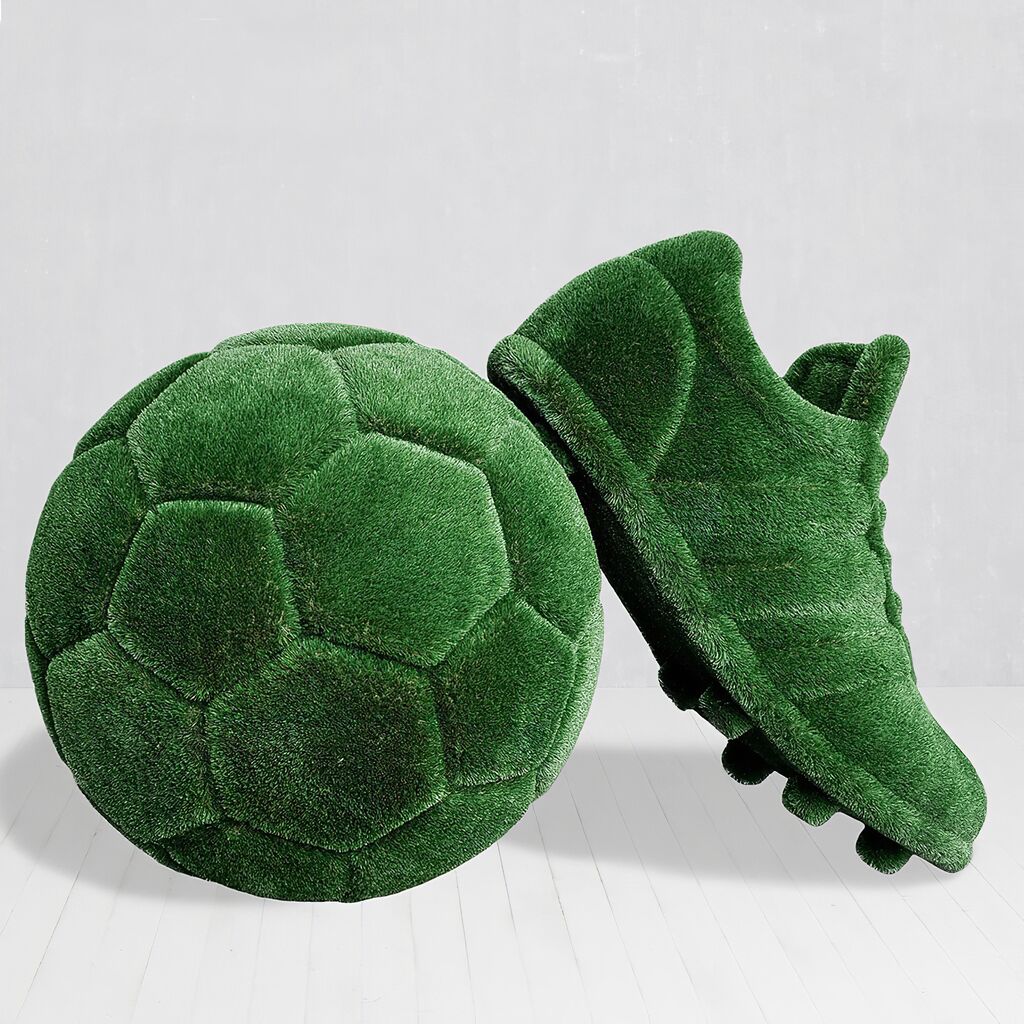 XXL Fußballschuh Topiary Als Außergewöhnliche Gartendeko - Scarpa