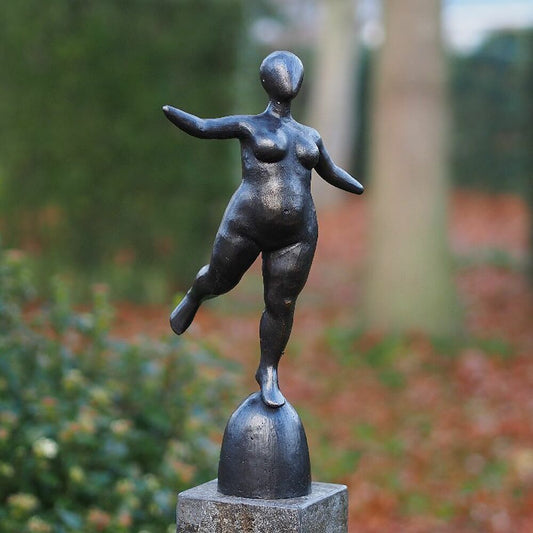  Abstrakte Bronze Frauenstatue Balanciert - Gelia