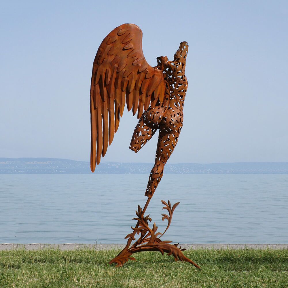  Abstrakte Engelskulptur Aus Metall Mit Floralen Elementen - Thalira