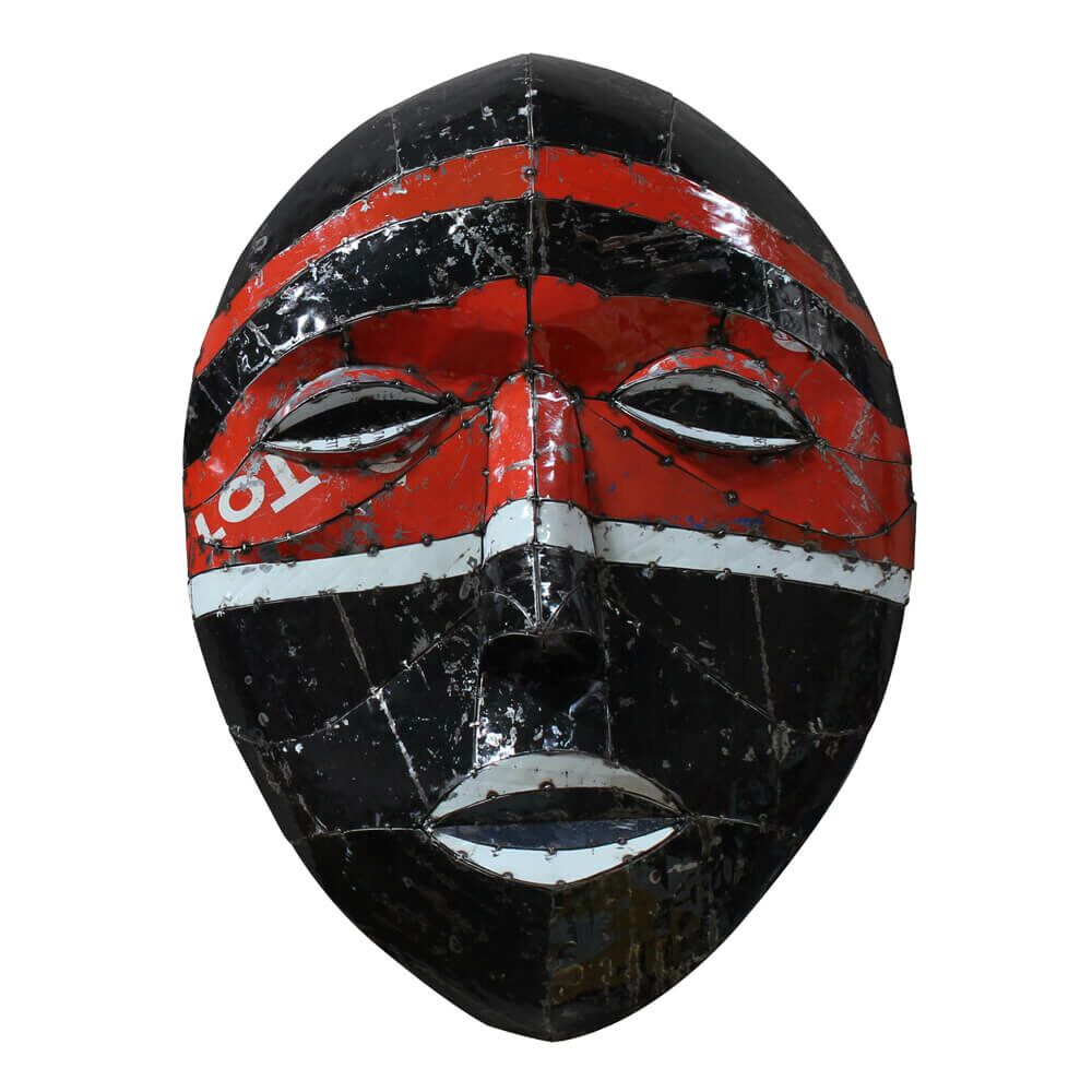  Außergewöhnliche Deko Maske Aus Recycelten Ölfässern - Nate