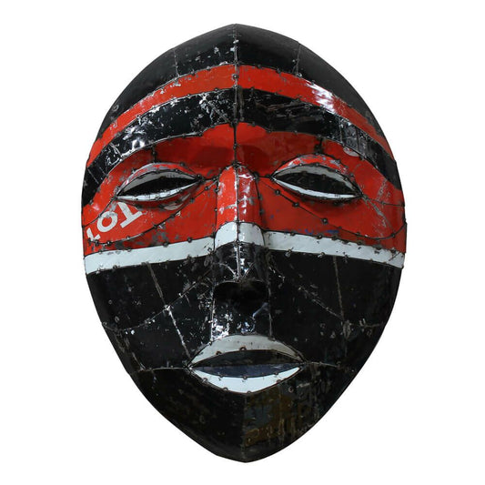  Außergewöhnliche Deko Maske Aus Recycelten Ölfässern - Nate
