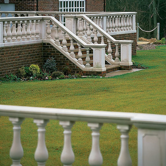  Balustrade Mit Konischer Deckplatte Aus Beton - Mirador