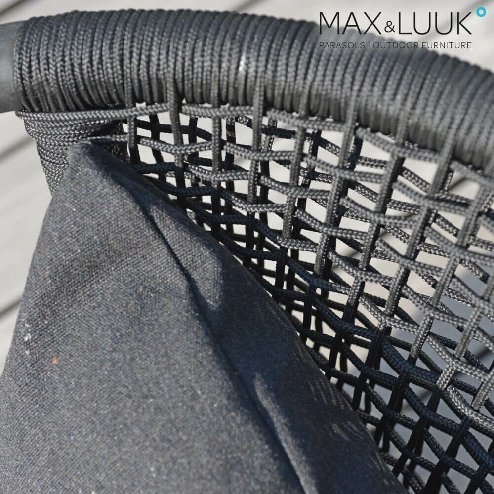  Breiter Lounge Chair Aus Dunklen Teakholz Von Max & Luuk - Kevin Loungesessel