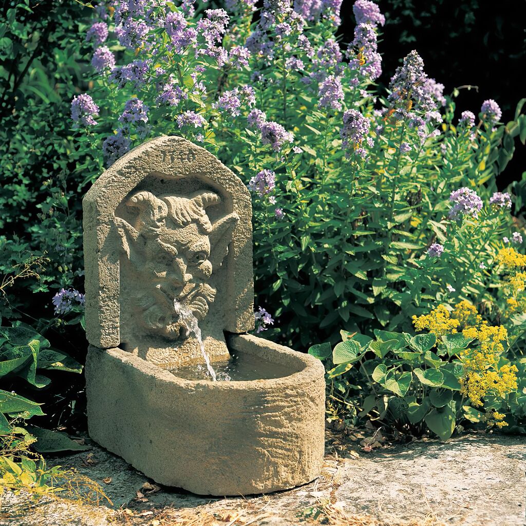  Deko Wandbrunnen Antik Mit Speier - Diablos