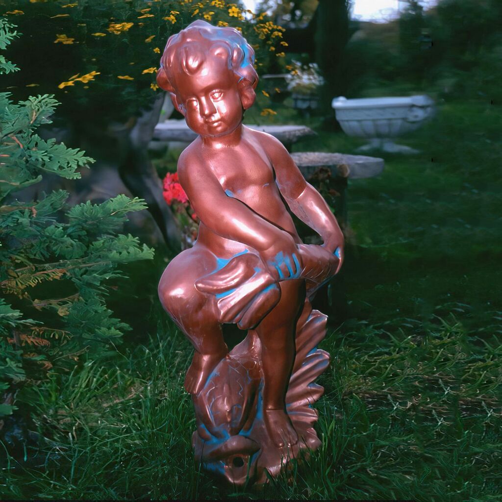  Dekorative Steinguss Wasserspeier Figur - Putte Mit Fisch - Ismene