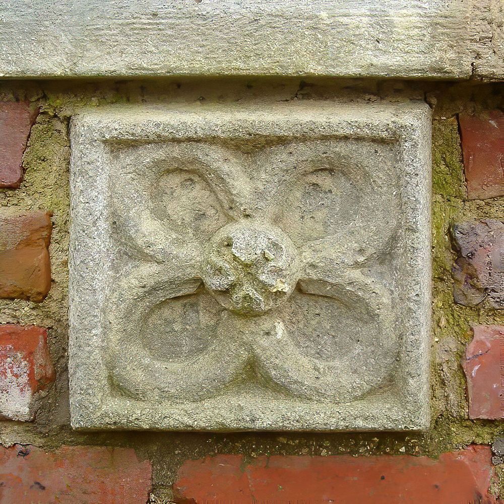  Dekostein Für Gartenmauern Mit Floralem Ornament - Florana Hall