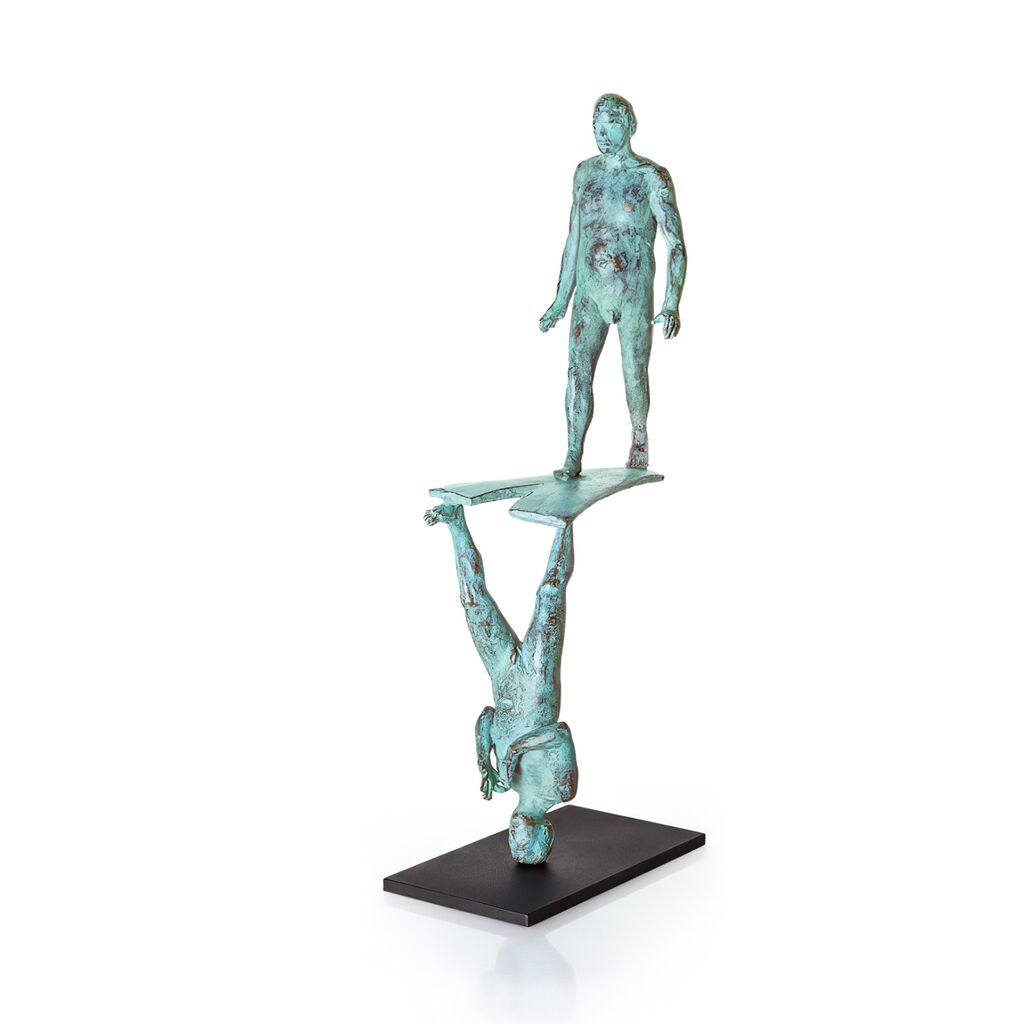  Designerskulptur Aus Bronze Mit Grüner Patina - Richtung ändern
