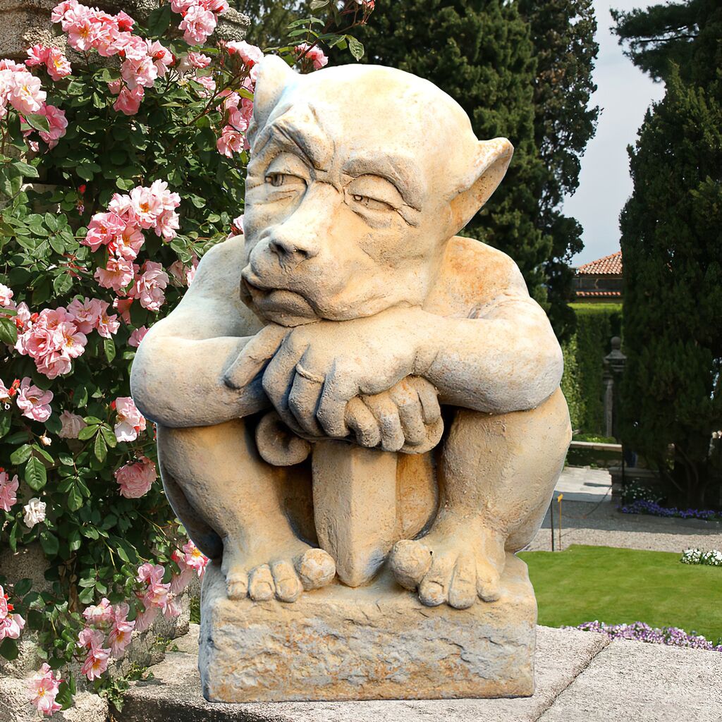 Devonshire Gargoyle Mit Schwert - Krimhold