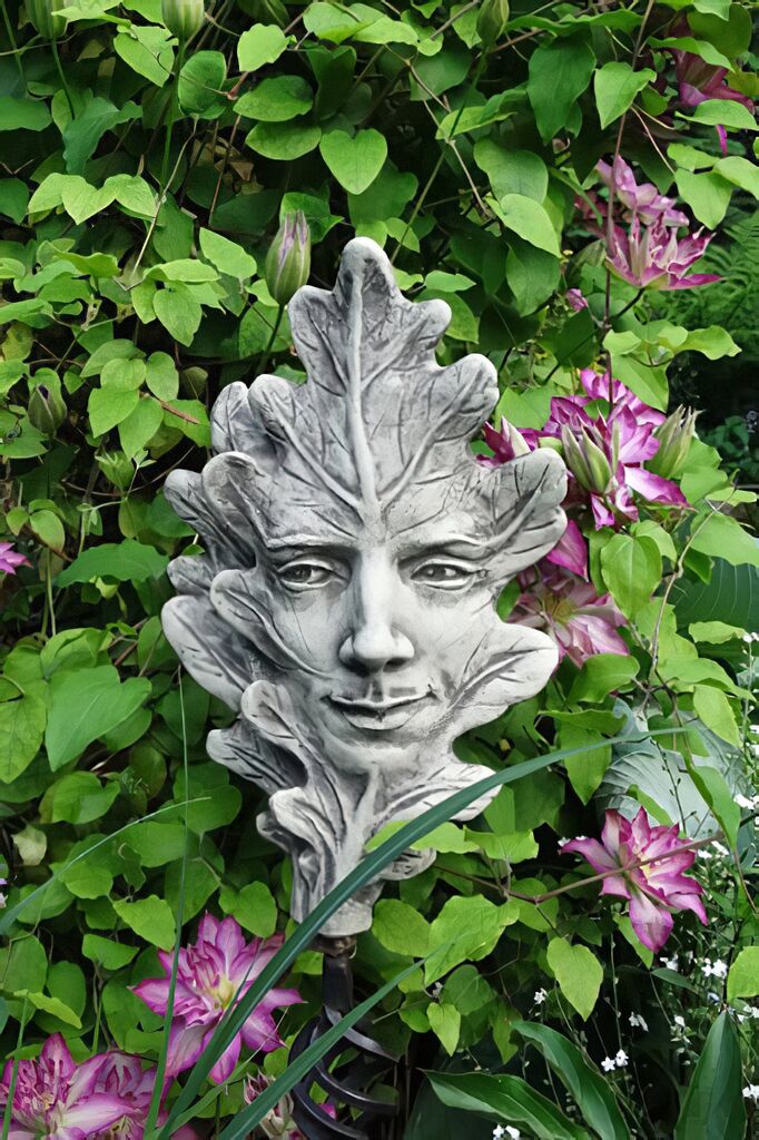  Einzigartige Figur Für Den Garten - Eichenblatt - Plant Quercu