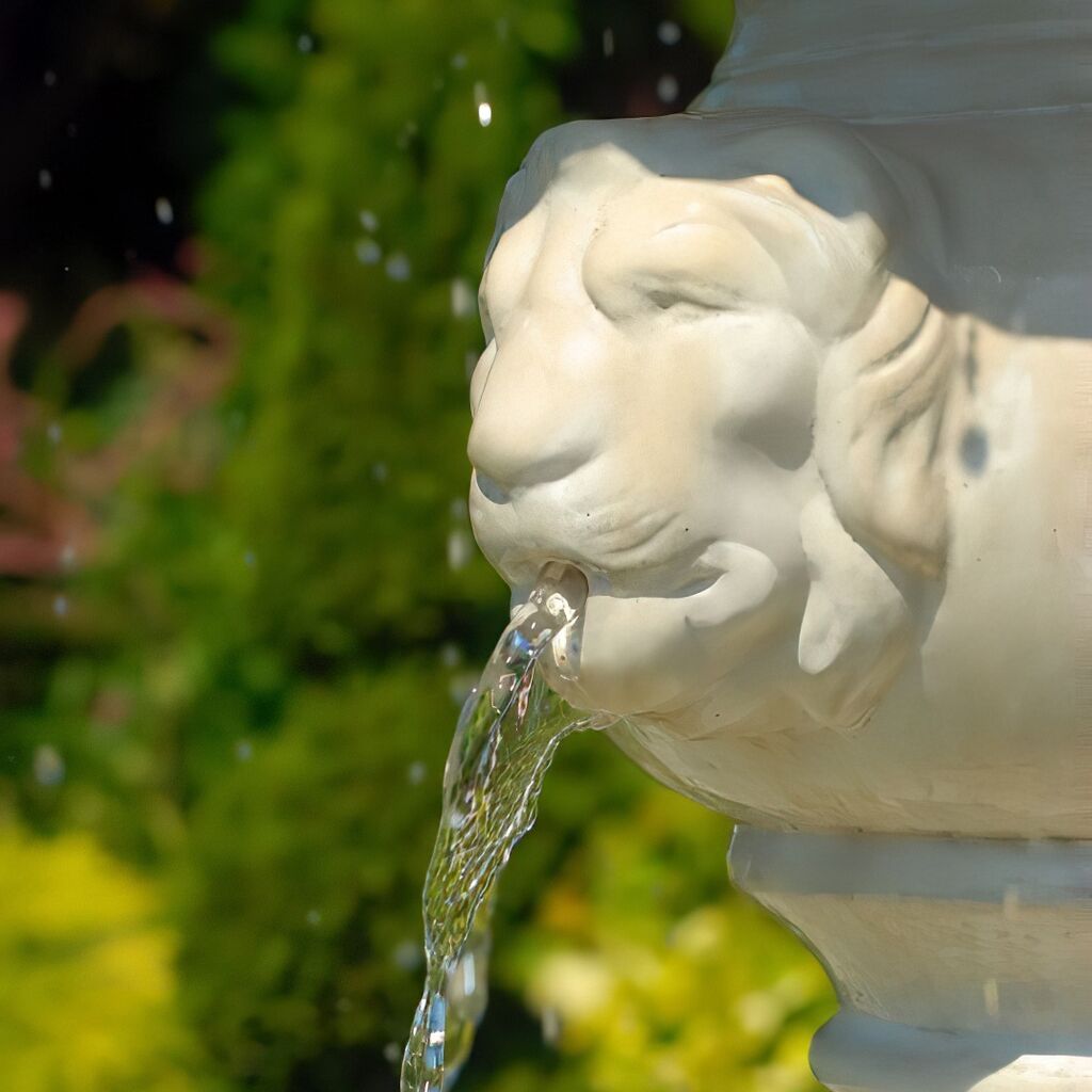  Einzigartiger Kaskaden Springbrunnen Aus Steinguss Für Den Garten Mit Löwen Speiern - Piera