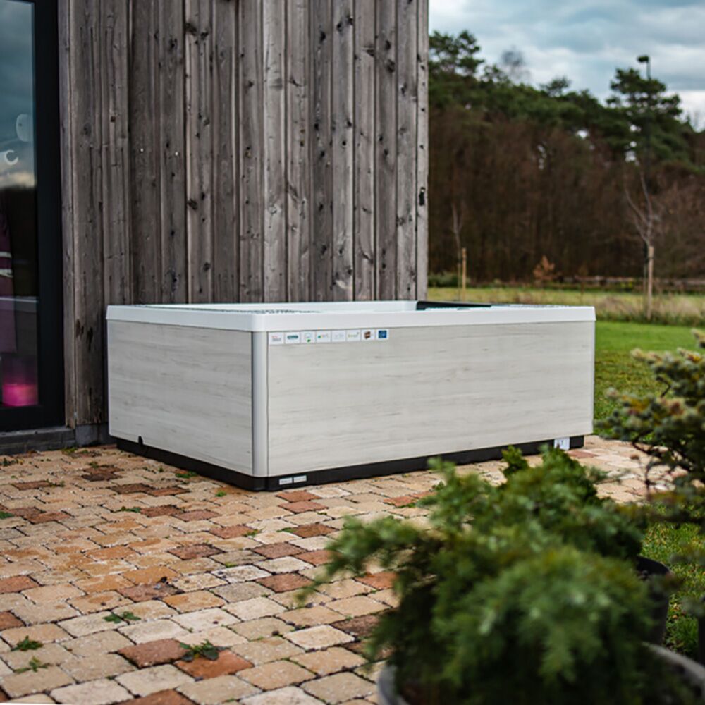  Eleganter Jacuzzi Für Indoor & Outdoor Mit 4 Sitzplätzen - Tahira