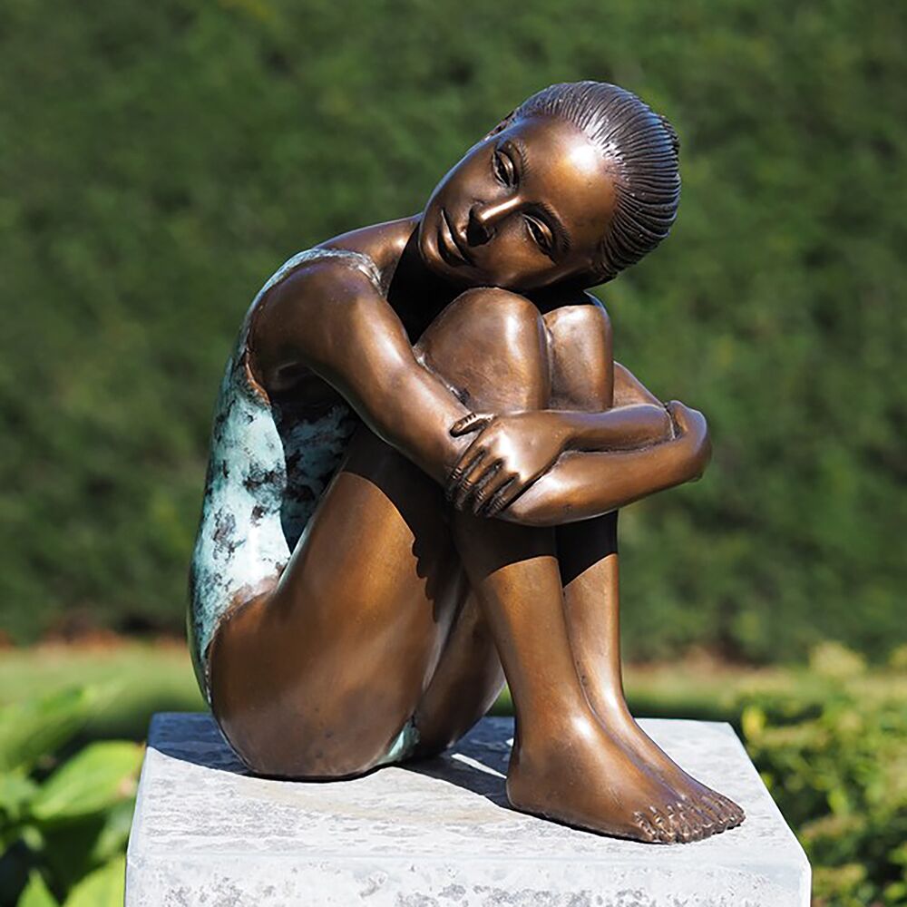  Frau Im Badeanzug Genießt Sonne - Bronze Frauenfigur - Sonnenbad