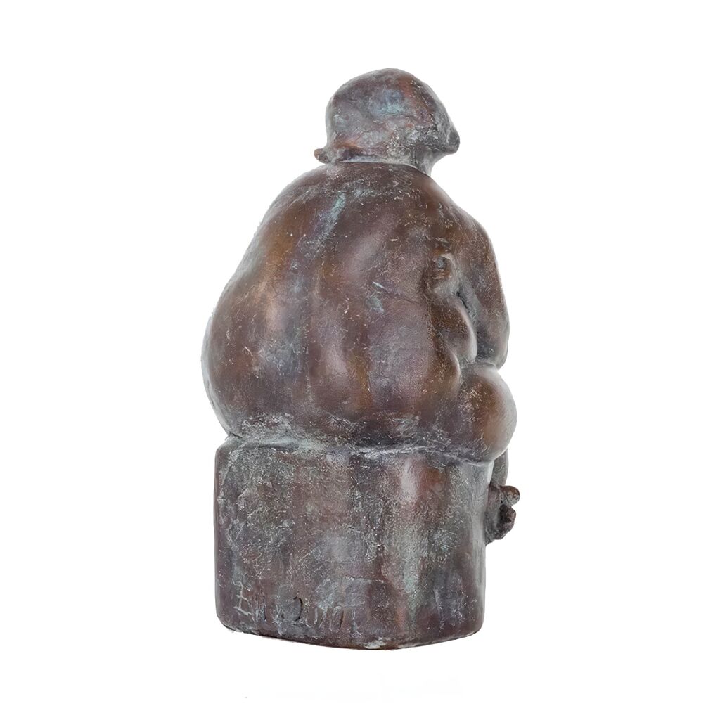  Frau Sitzt Auf Stein - Limitierte Bronzeskulptur - Susanna