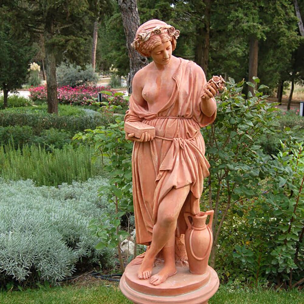  Frauen Skulptur Mit Rosenkranz Und Krug - Eudokia