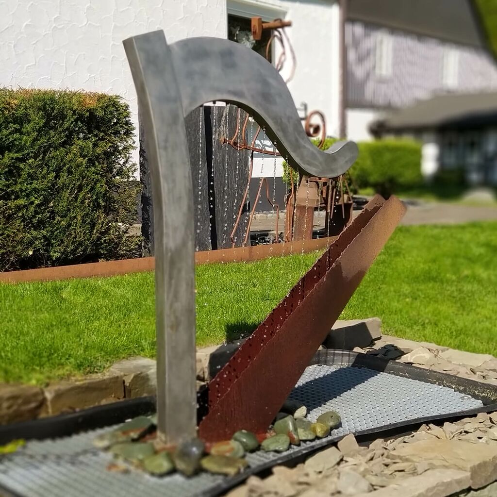  Gartenbrunnen Als Harfe - Edelstahl & Cortenstahl - Dokanga