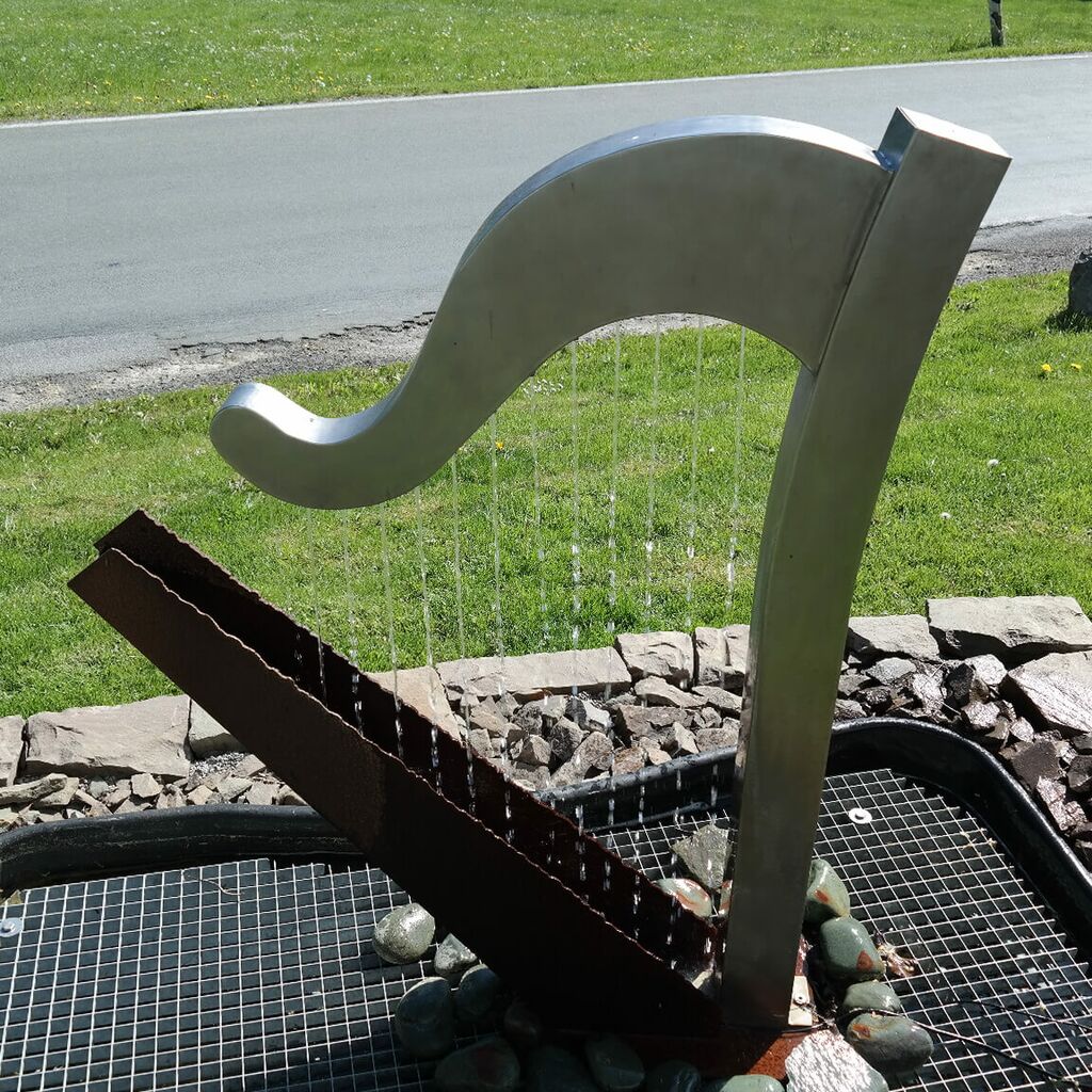  Gartenbrunnen Als Harfe - Edelstahl & Cortenstahl - Dokanga
