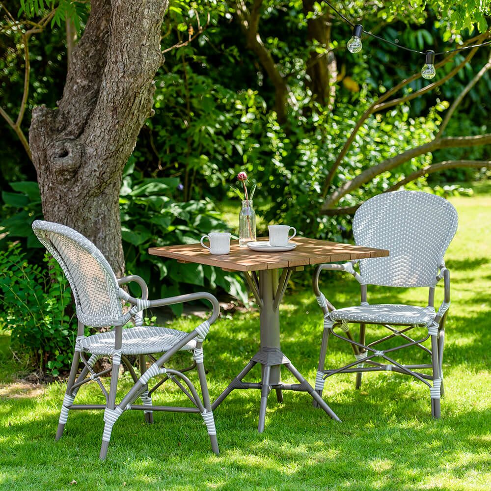  Gartenstuhl Mit Armlehnen Und Dot Muster Zum Stapeln - Gartensessel Karina
