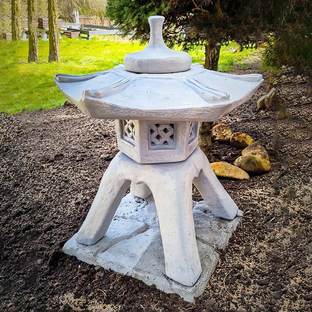  Handbemalte Gartenlaterne Aus Steinguss Für Japan Flair - Egina