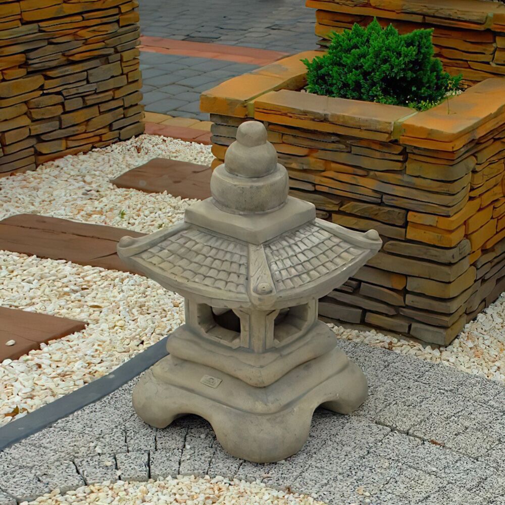  Japanische Outdoor Laterne Aus Steinguss - Lilia