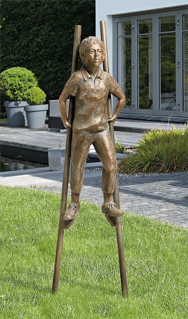  Jungenskulptur In Limitierter Edition - Bronzefiguren - Stelzenläufer