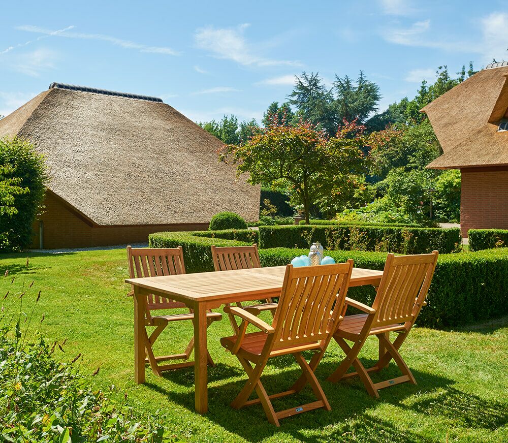  Klappbarer Gartenstuhl Mit Armlehnen Aus Teakholz - Ivy Gartenstuhl