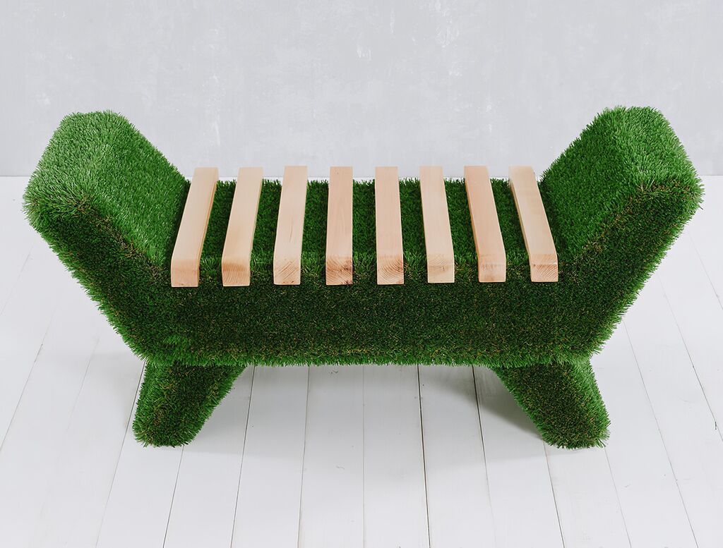  Kleine Gartenbank - Holz, GFK & Kunstrasen - Topiary - Fenke