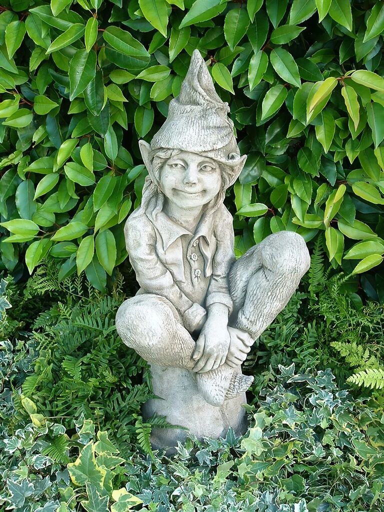  Kleine Gartenelfe Susan - Steinguss Winterfest