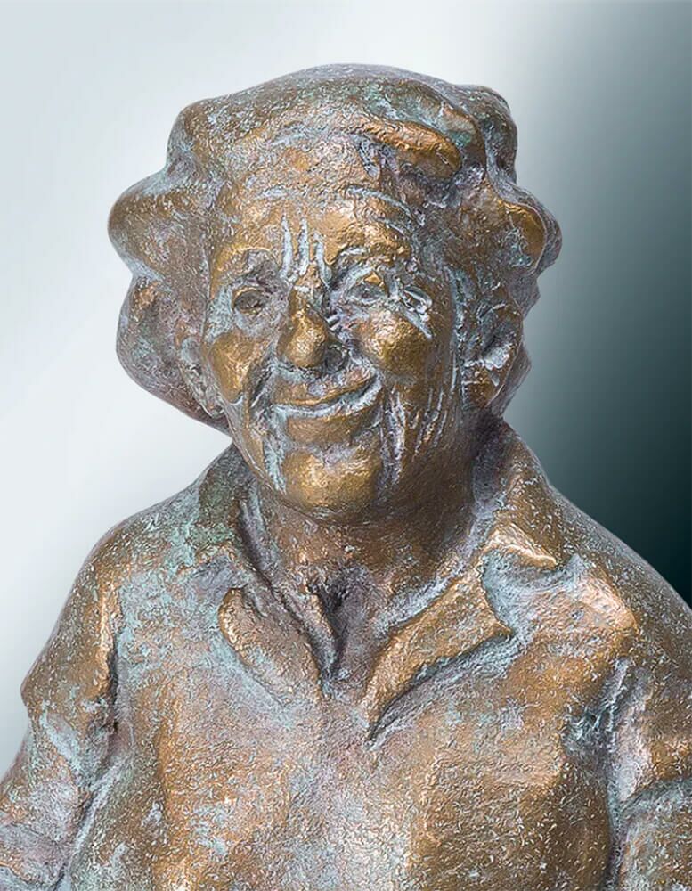  Limitierte Bronzestatue Großmutter Mit Buch - Märchenstunde