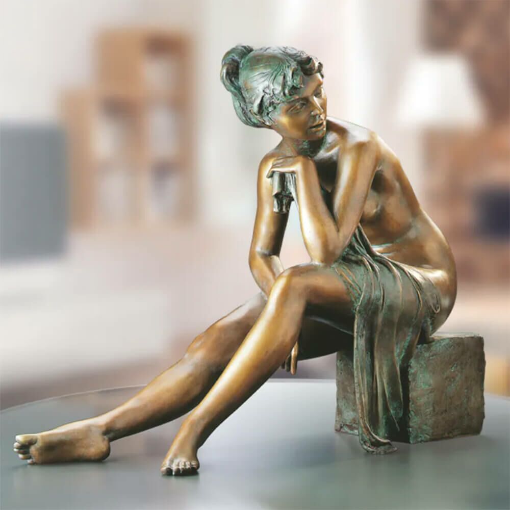  Limitierte Frauenskulptur Sitzend Mit Tuch - Bronze - Ich Lausche Den Vögeln