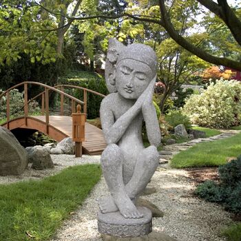  Moderne Asiatische Steinfigur Devika Mit Blumen
