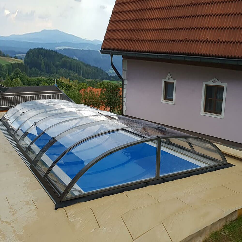  Niedrige Poolabdeckung Als Sonderanfertigung - Mit Seitentür - Aluminium & Polycarbonat - Olivin Flach