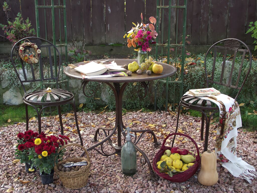  Nostalgisches Gartenmöbelset Mit Tisch Und Stühlen - Acier