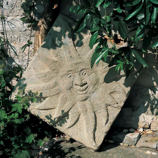  Quadratisches Wand Sonnenrelief Aus Stein - Sonera