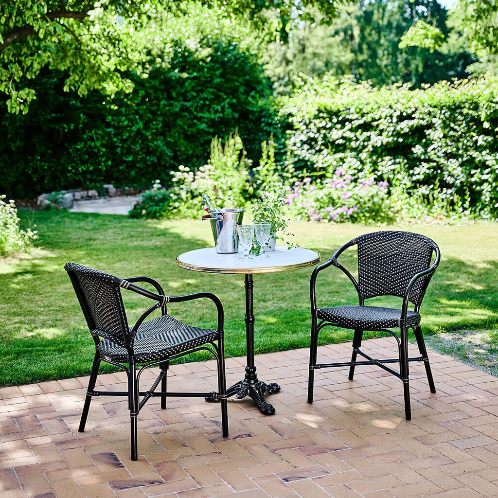  Runder Bistrotisch Aus Eisen Mit Marmoroptik - Bistrotisch Gyda