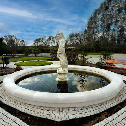  Schlichte Brunnen Einfassung Aus Steinguss Für Gartenbrunnen - Confina