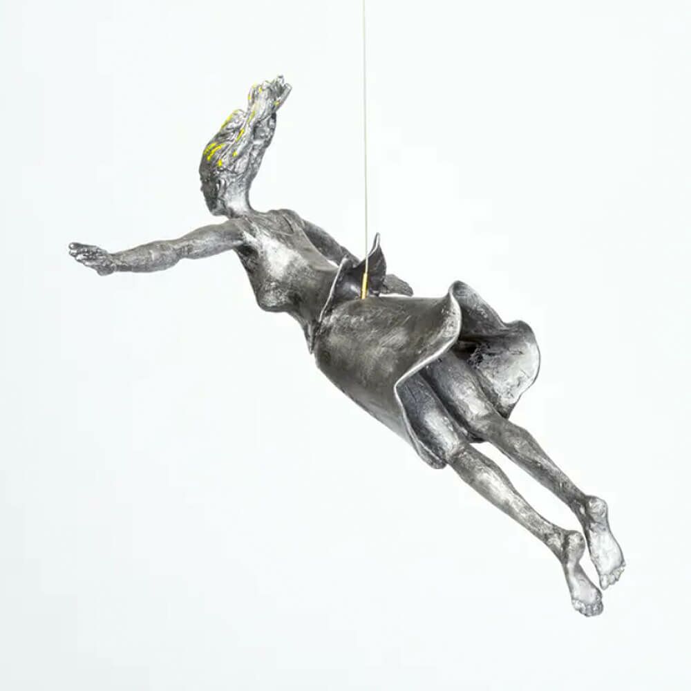  Schwebende Designer Männerskulptur Aluminium - Freefall (Her)
