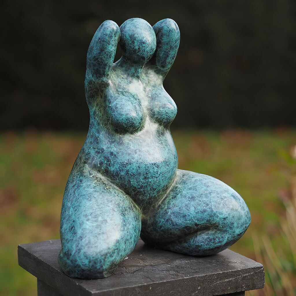  Sitzende Frau Figur Aus Bronze - Türkis - Nerana