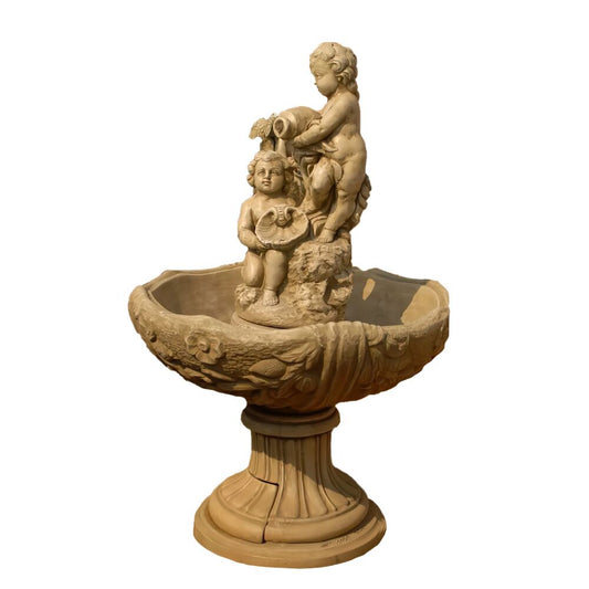  Steinguss Standbrunnen Für Den Garten Mit Zwei Putten Figuren - Nunzio