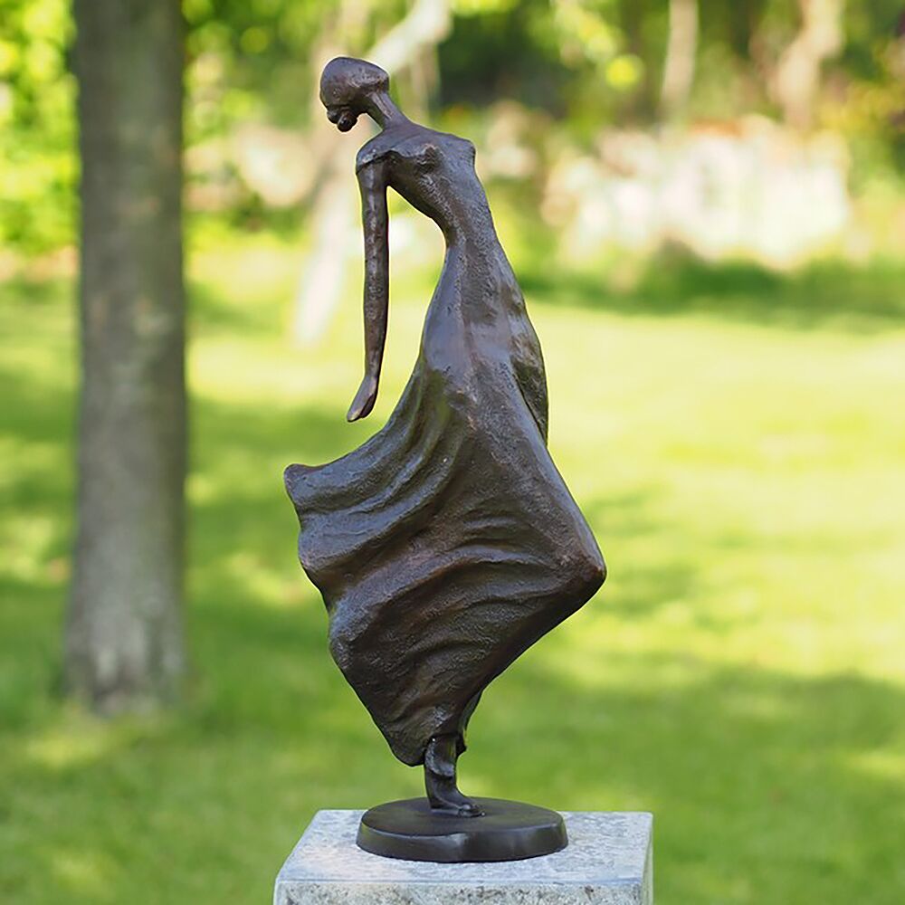  Stilvolle Bronze Frauenstatue Für Den Garten Im Kleid - Lady Lora
